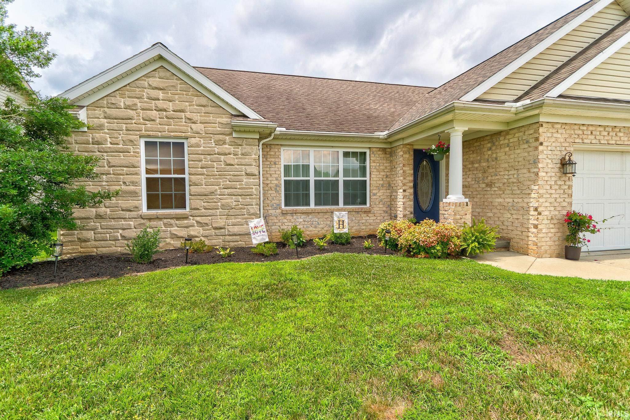Property Photo: 11400 Aplomado Drive IN 47725-9797