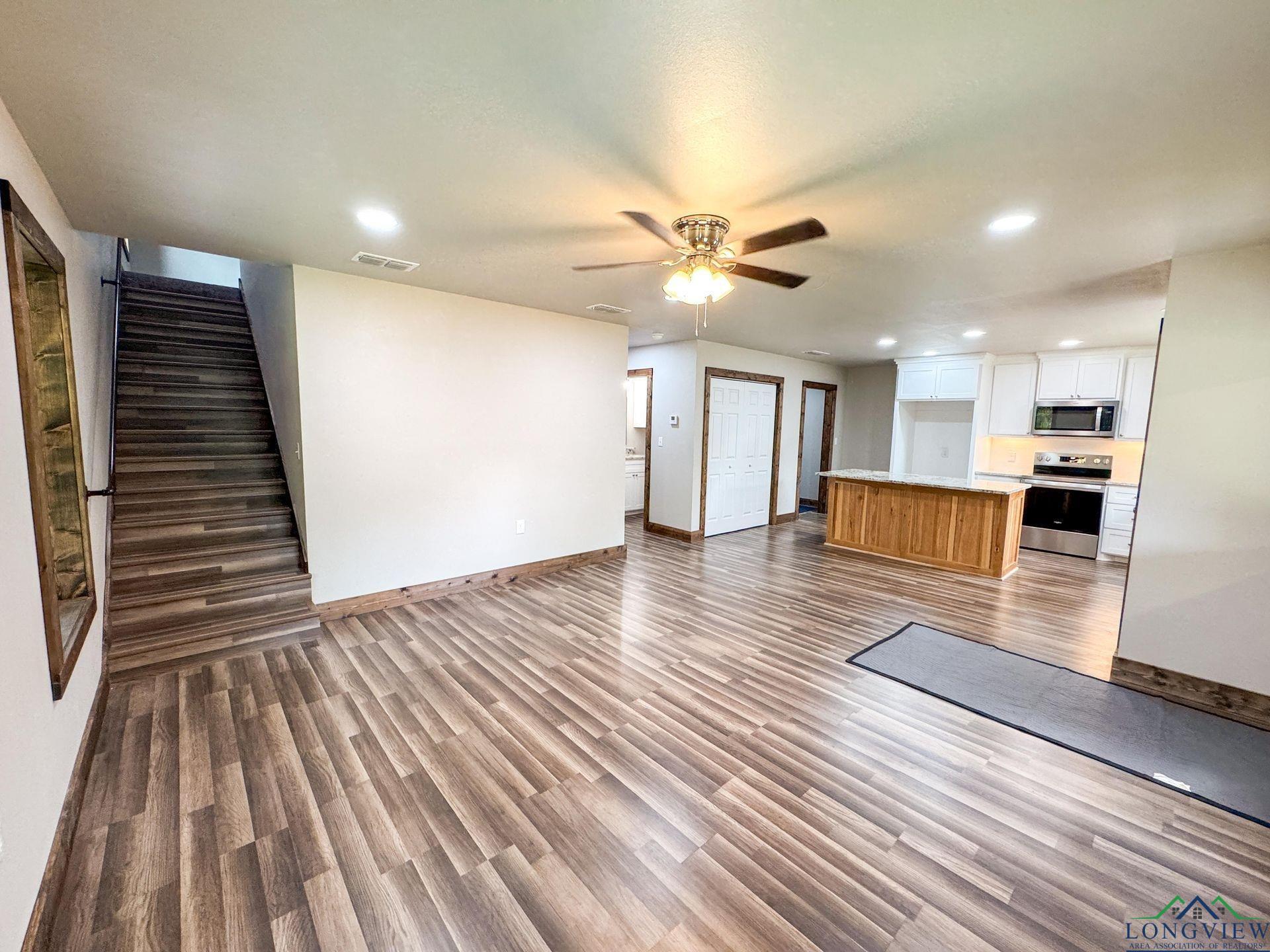 Property Photo:  21 County Road 4449  TX 75555 