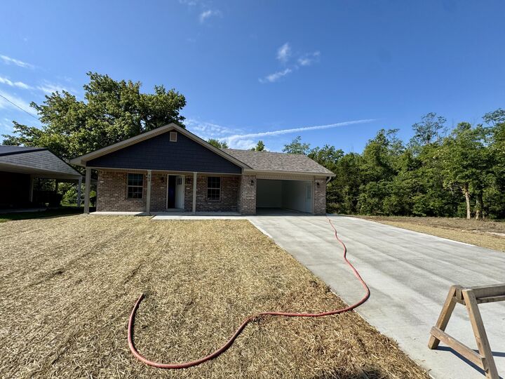 Property Photo:  363 Baldwin Street  KY 40403 