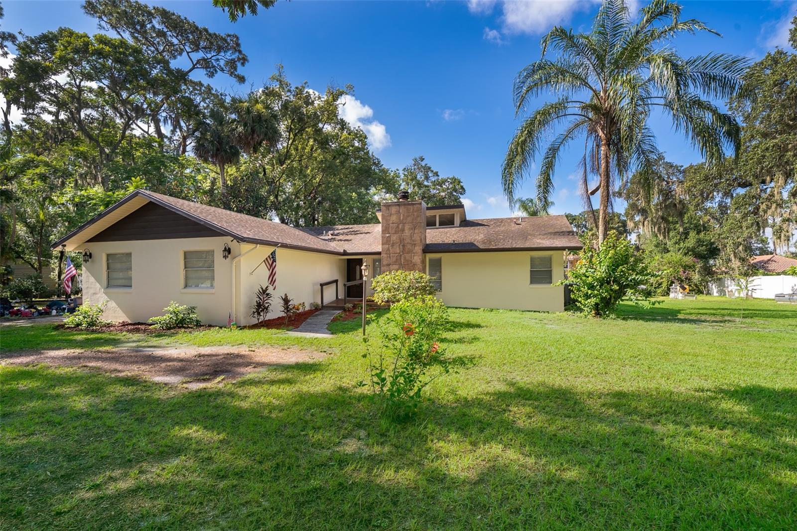 Property Photo:  1715 W Lake Mary Boulevard  FL 32746 