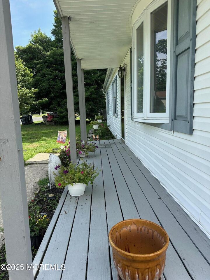 Property Photo: 916 Center Street NJ 08087