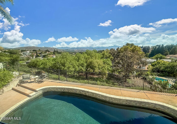 Property Photo:  3331 Monte Carlo Drive  CA 91362 