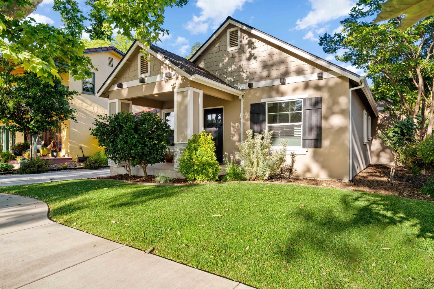 1865 40th Street  Sacramento CA 95819 photo