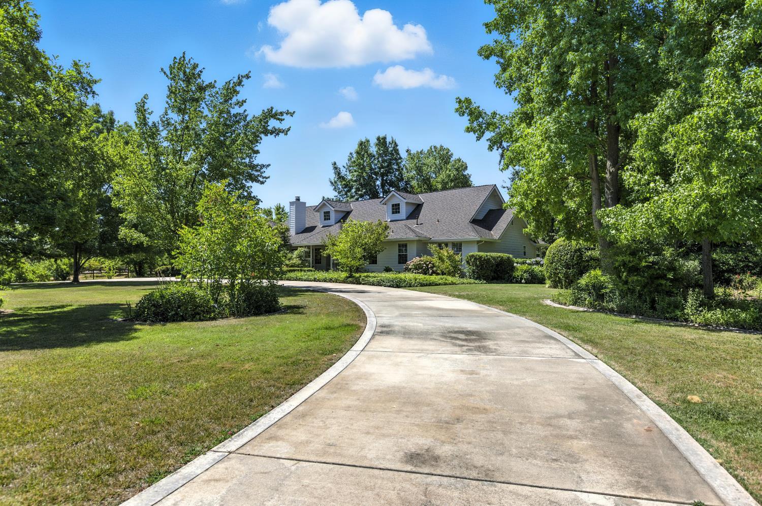Property Photo: 12700 Shorthorn Road CA 95693