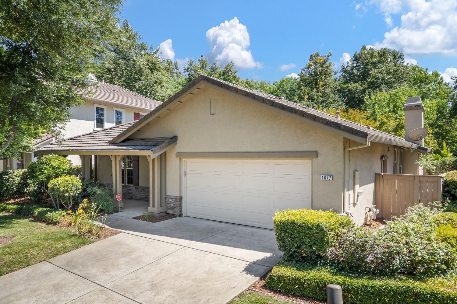 1677 Osborne Court  Folsom CA 95630 photo