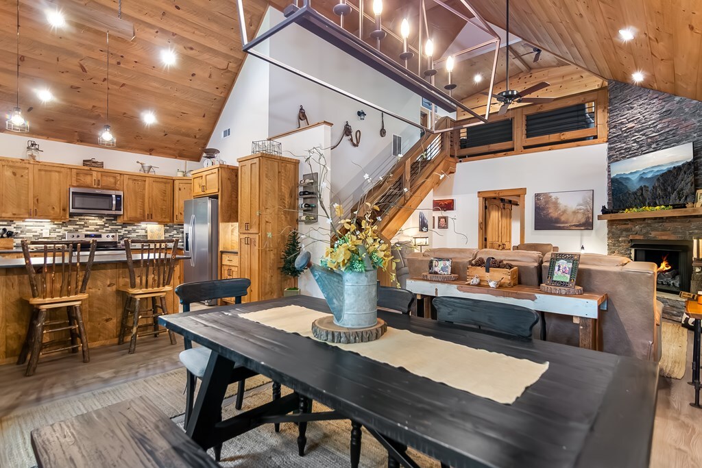Property Photo: 261 Rooks Road GA 30559