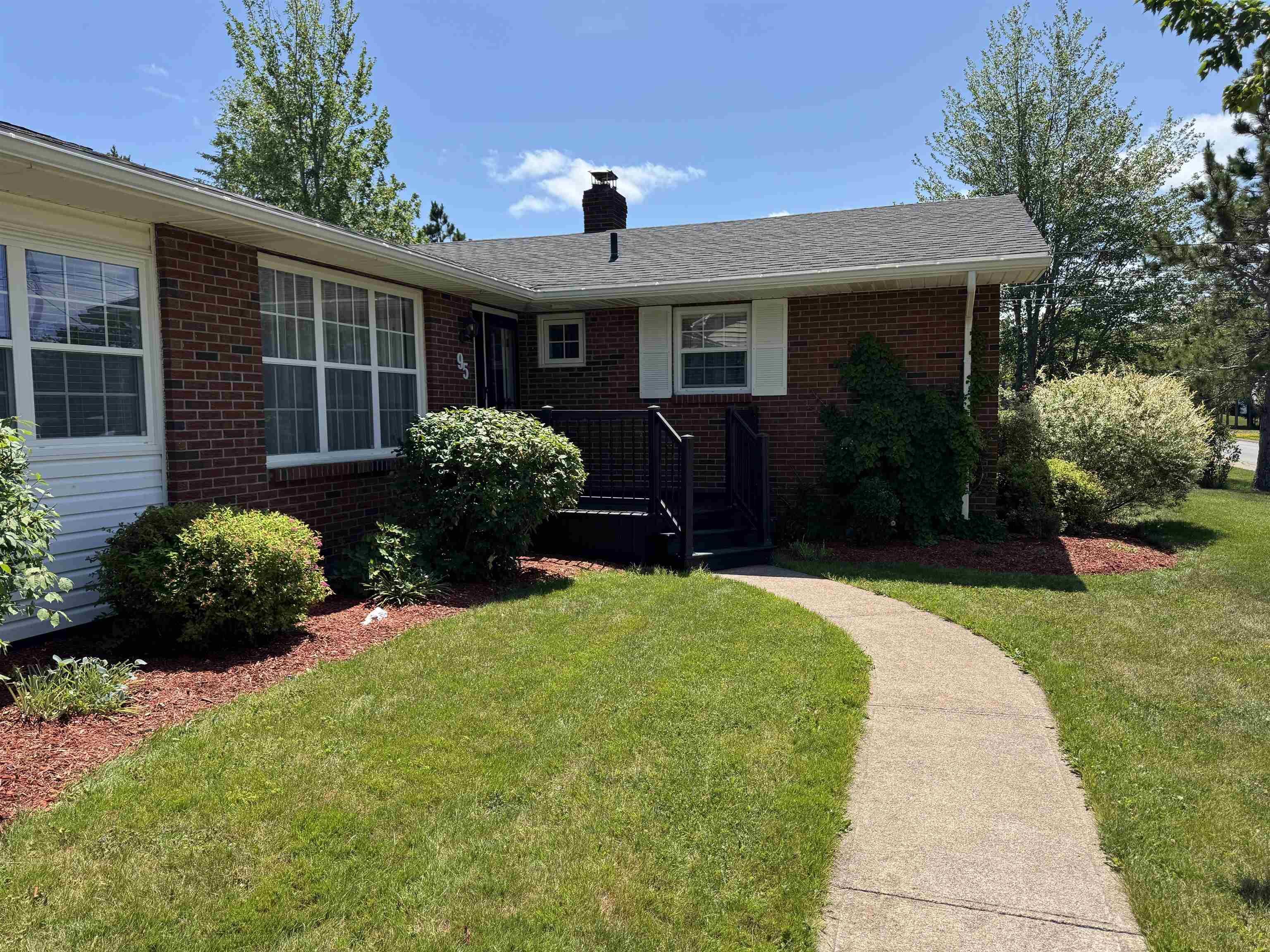 Property Photo: 95 Poplar Street NS B0K 1S0