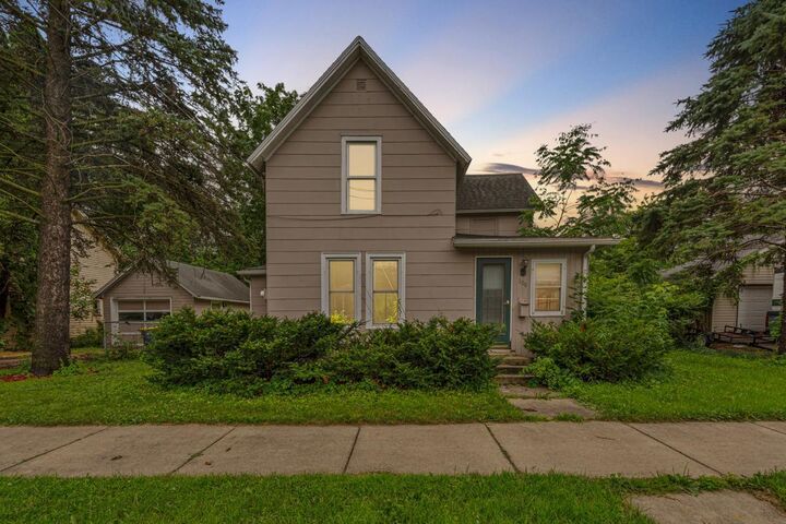 Property Photo:  308 7th Street E  MN 55057 
