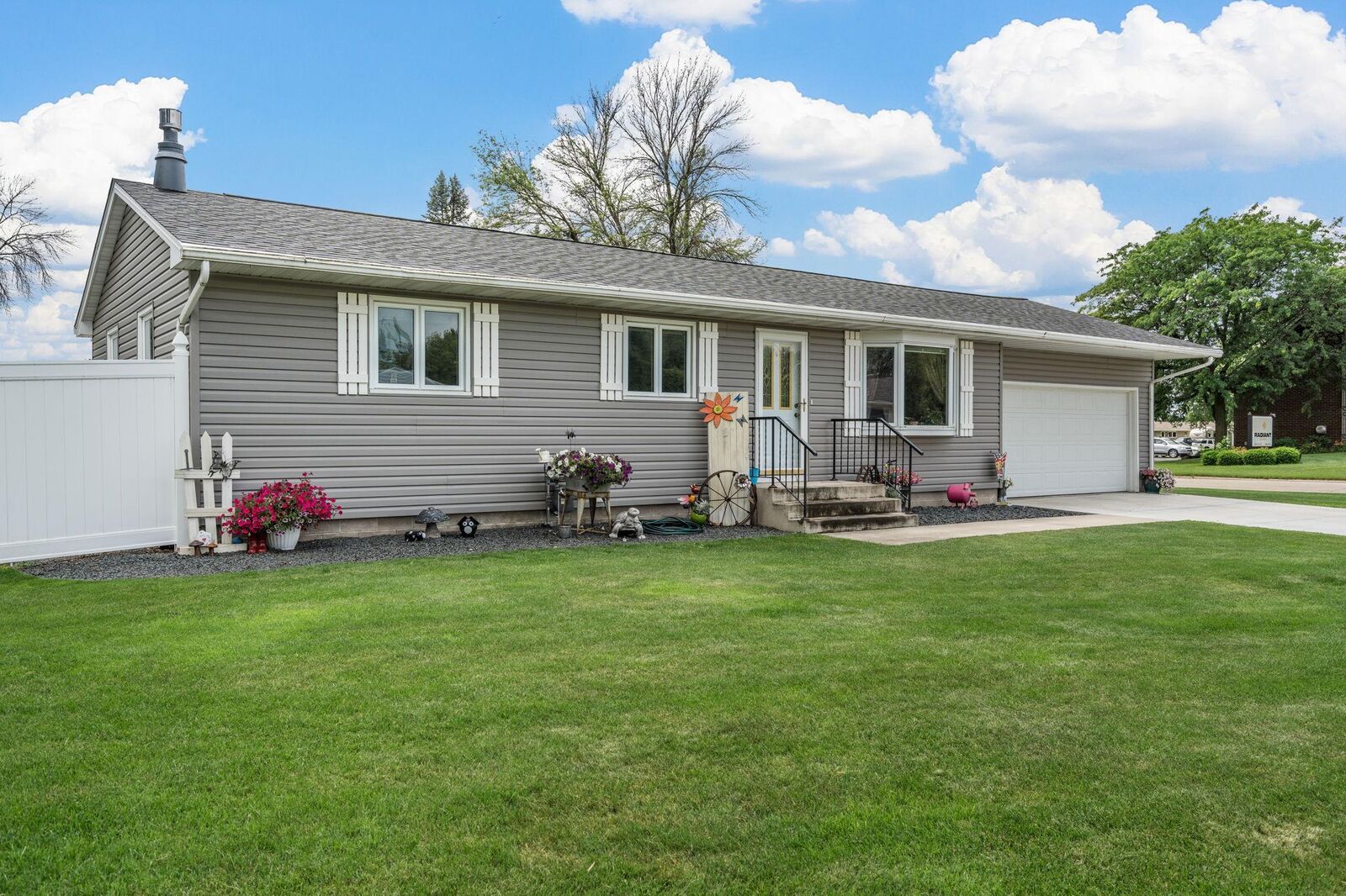 Property Photo: 707 17th Street NE MN 55060