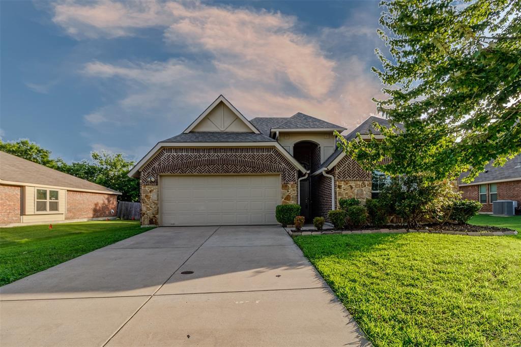Property Photo: 3207 Clear Springs Drive TX 75126