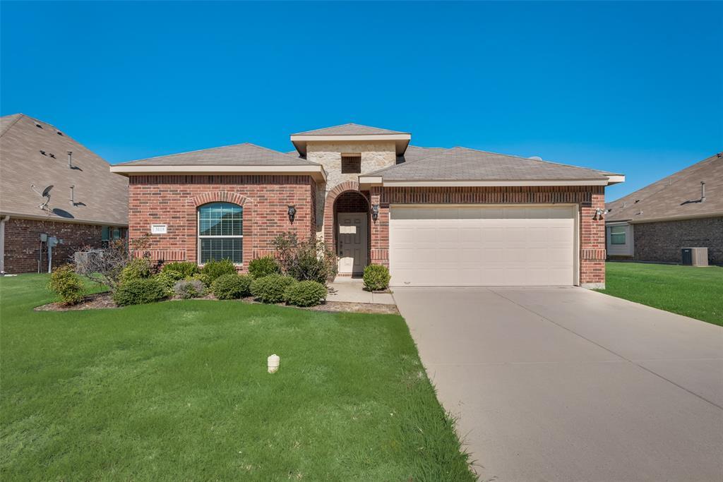 Property Photo:  3018 Mill Creek Way  TX 75126 