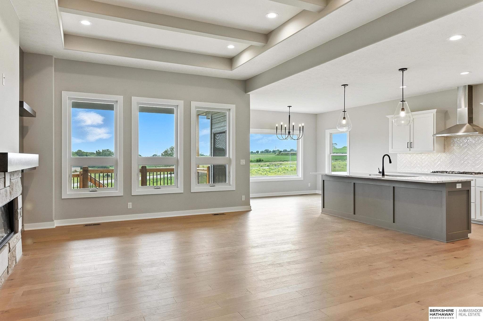 Property Photo: 21723 Glenmore Drive NE 68028