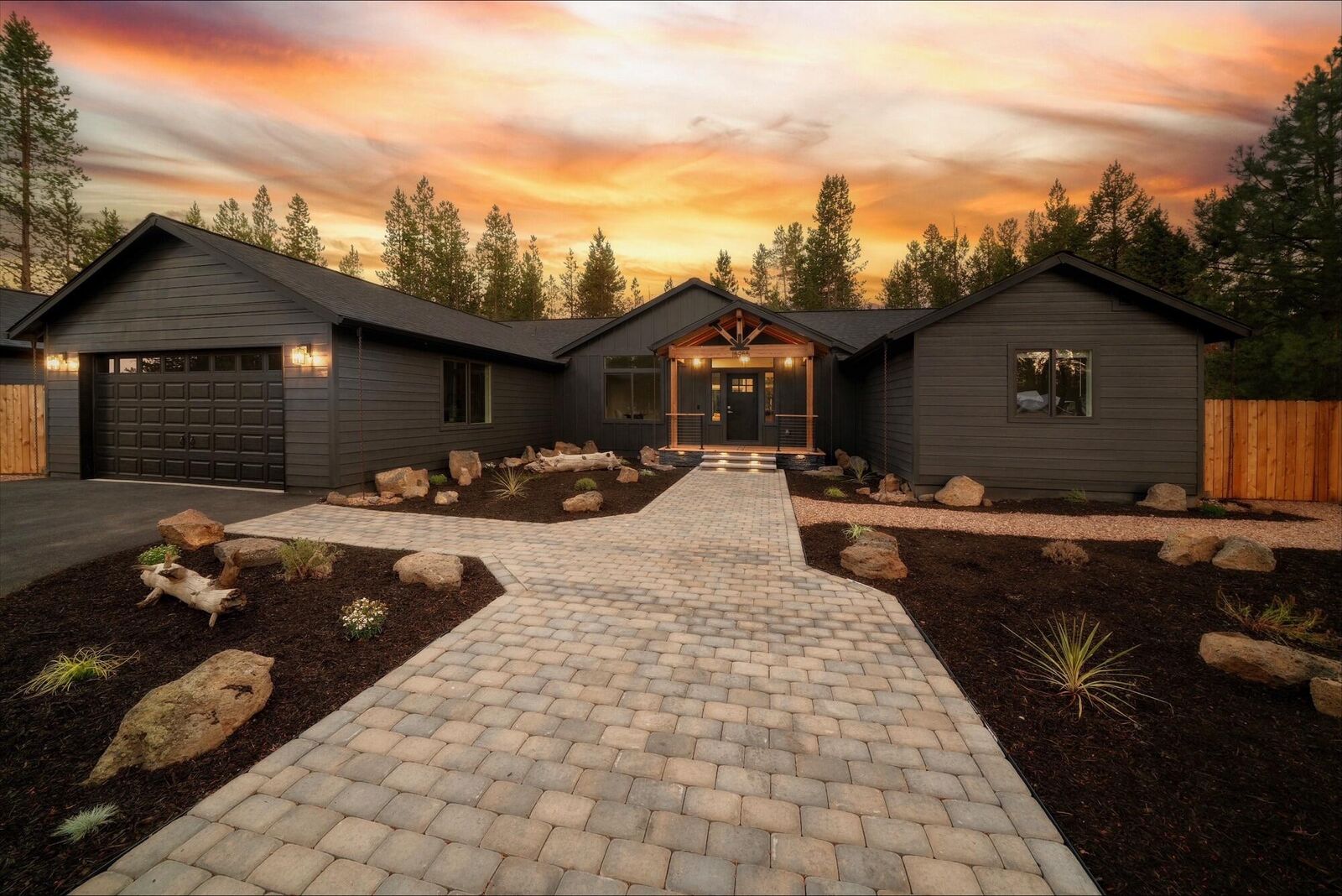 Property Photo: 15955 Mountain View Lane OR 97739