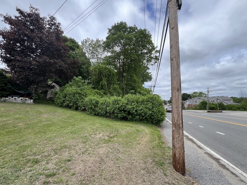 Property Photo:  0 Thompson Rd  MA 01570 