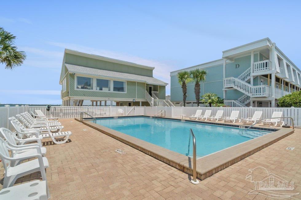 Property Photo: 1100 Ft Pickens Rd A13 FL 32561