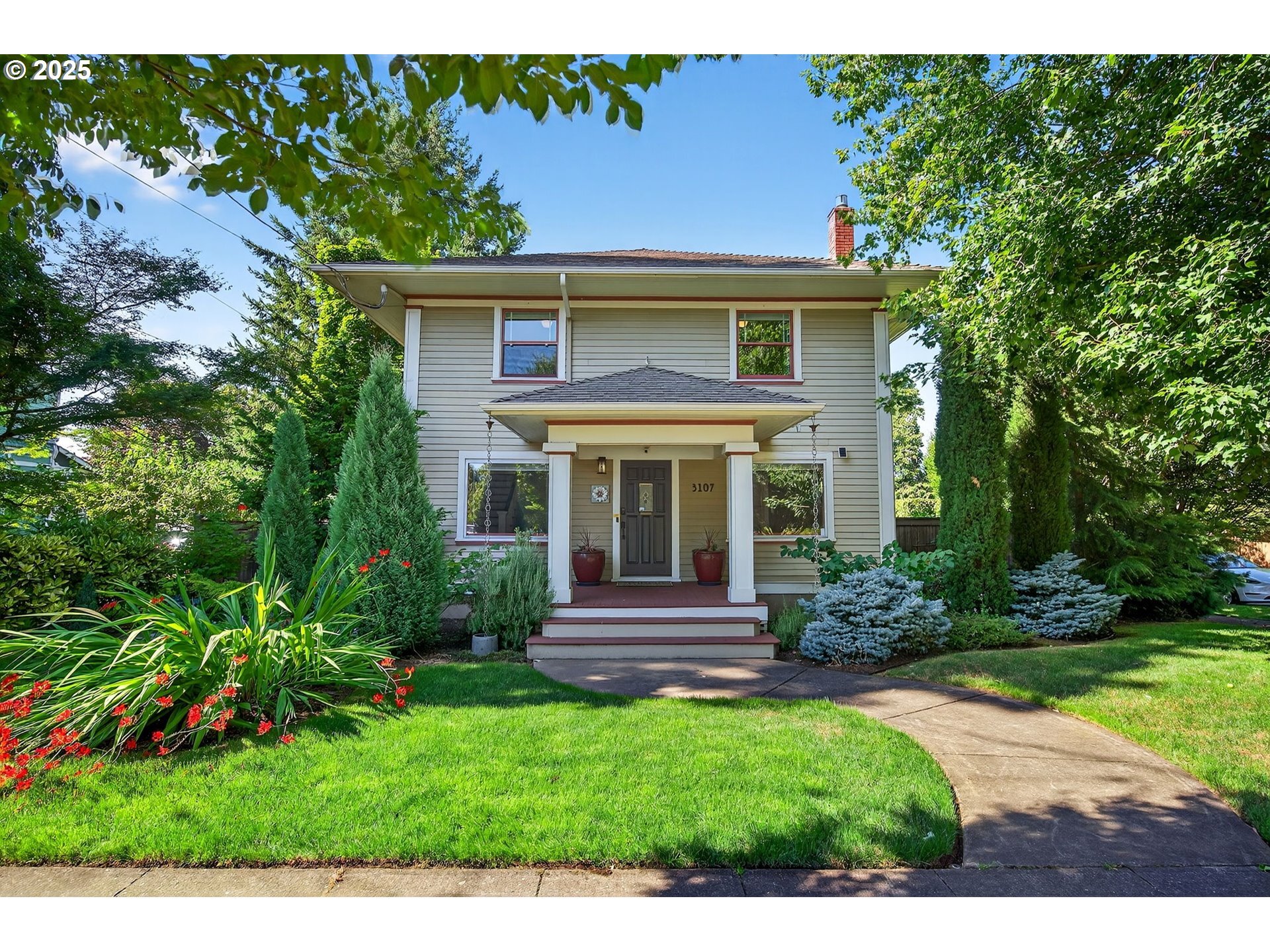3107 N Rosa Parks Way  Portland OR 97217 photo