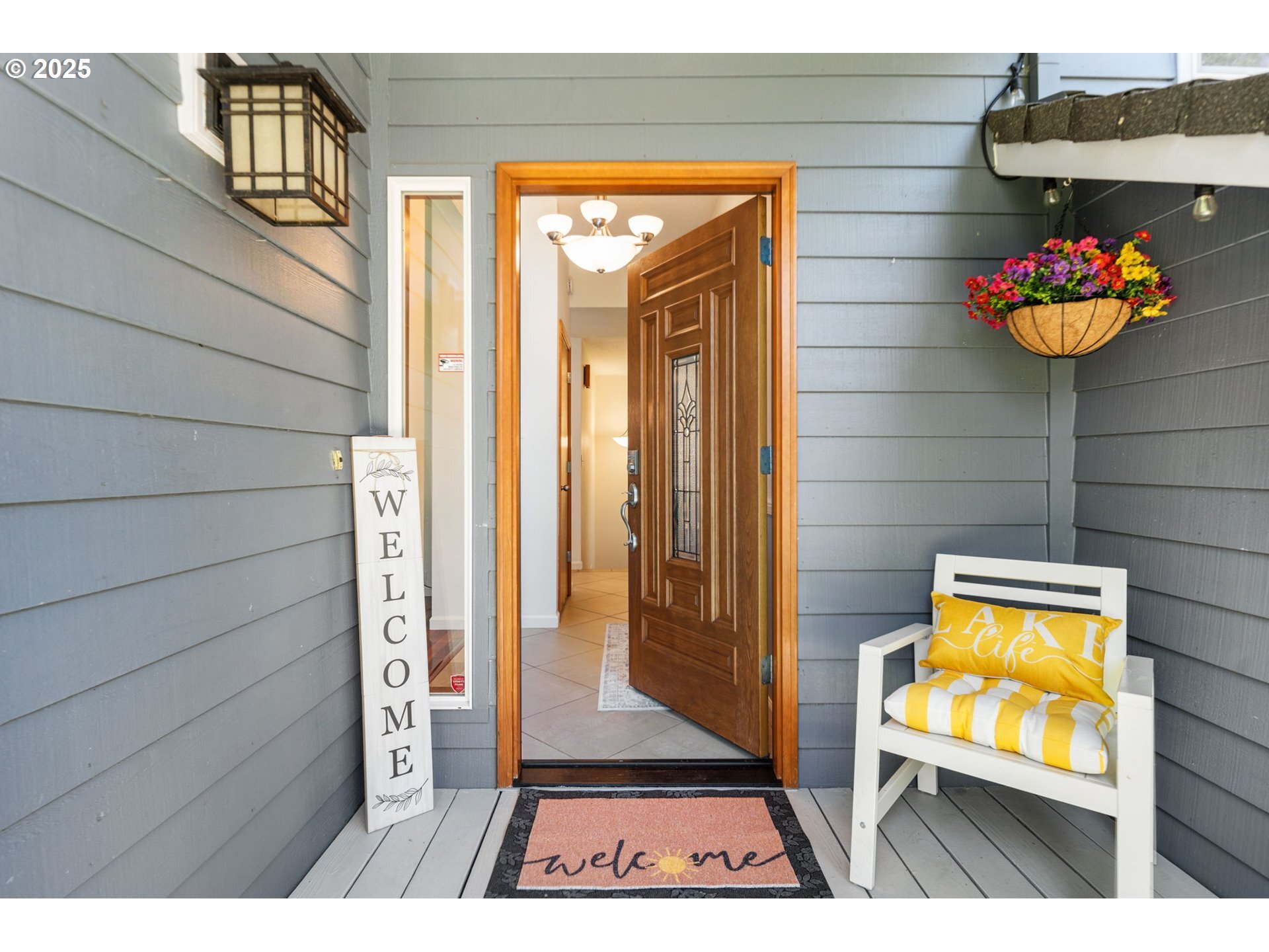 Property Photo: 20106 NE Interlachen Ln OR 97024