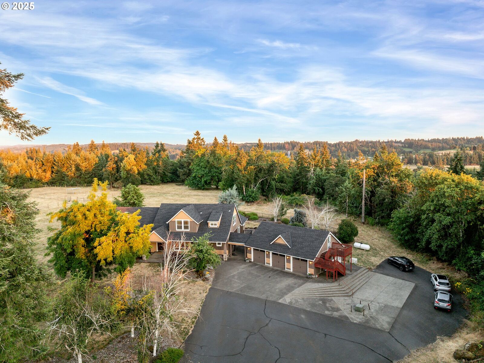 Property Photo:  37658 S Highway 213  OR 97362 