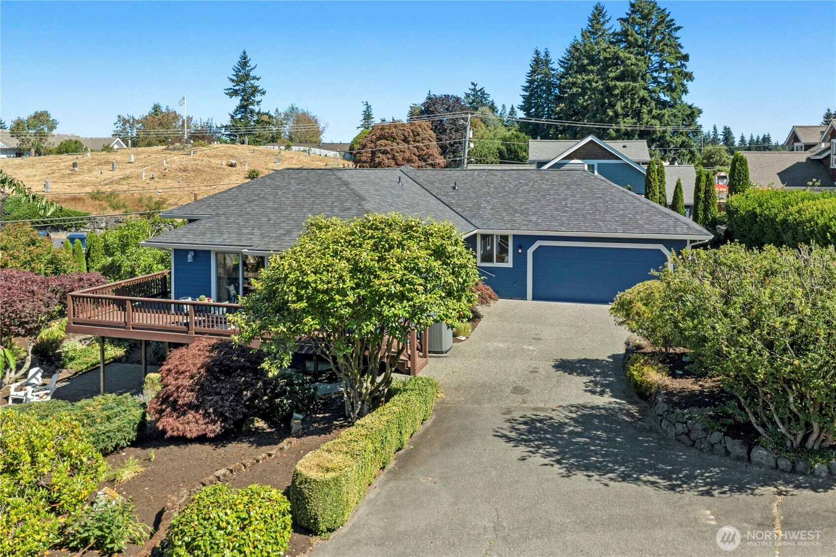Property Photo: 493 NE Lincoln Road WA 98370