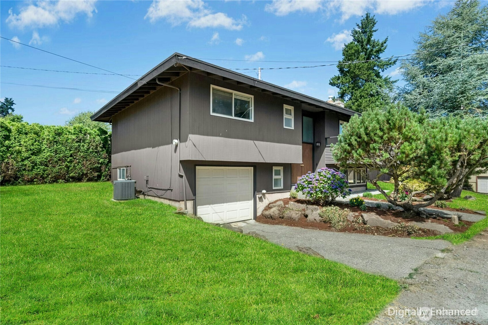 Property Photo:  4432 S Kenyon Street  WA 98118 