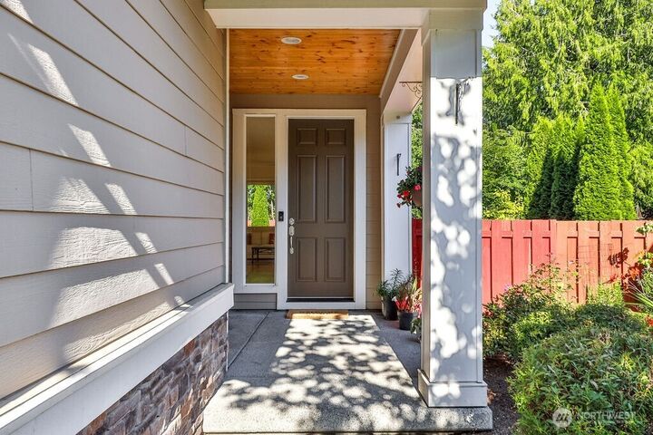 Property Photo:  1200  Salish Avenue SE  WA 98045 