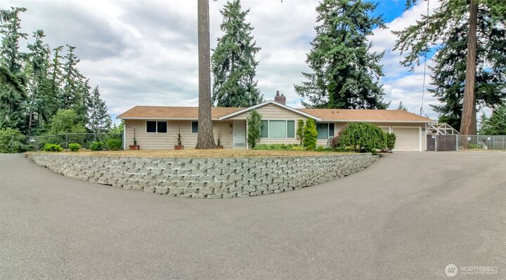 Property Photo: 1803 176th Street E WA 98387