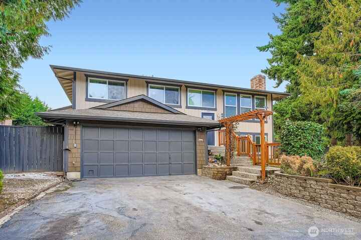 Property Photo: 30215 54th Avenue S WA 98001