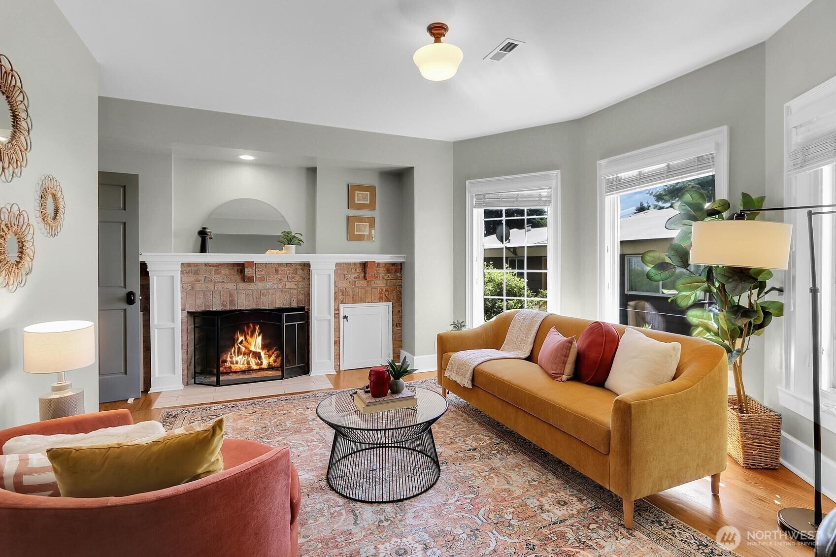 Property Photo: 9510 9th Avenue NW WA 98117