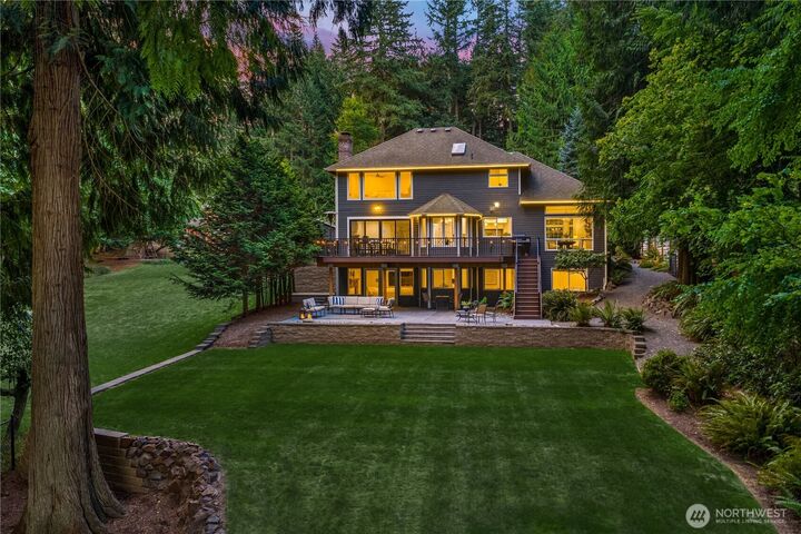 Property Photo: 25432 SE 28th Street WA 98075