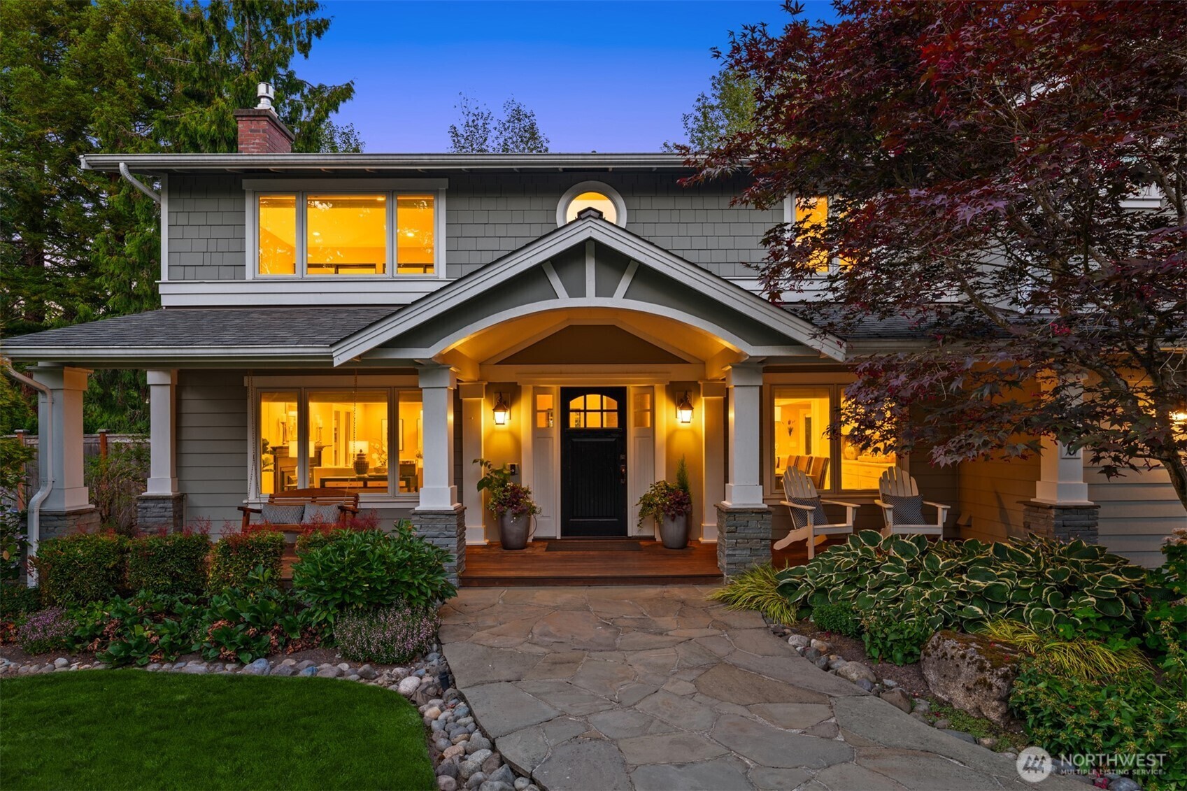 Property Photo:  830  80th Avenue NE  WA 98039 