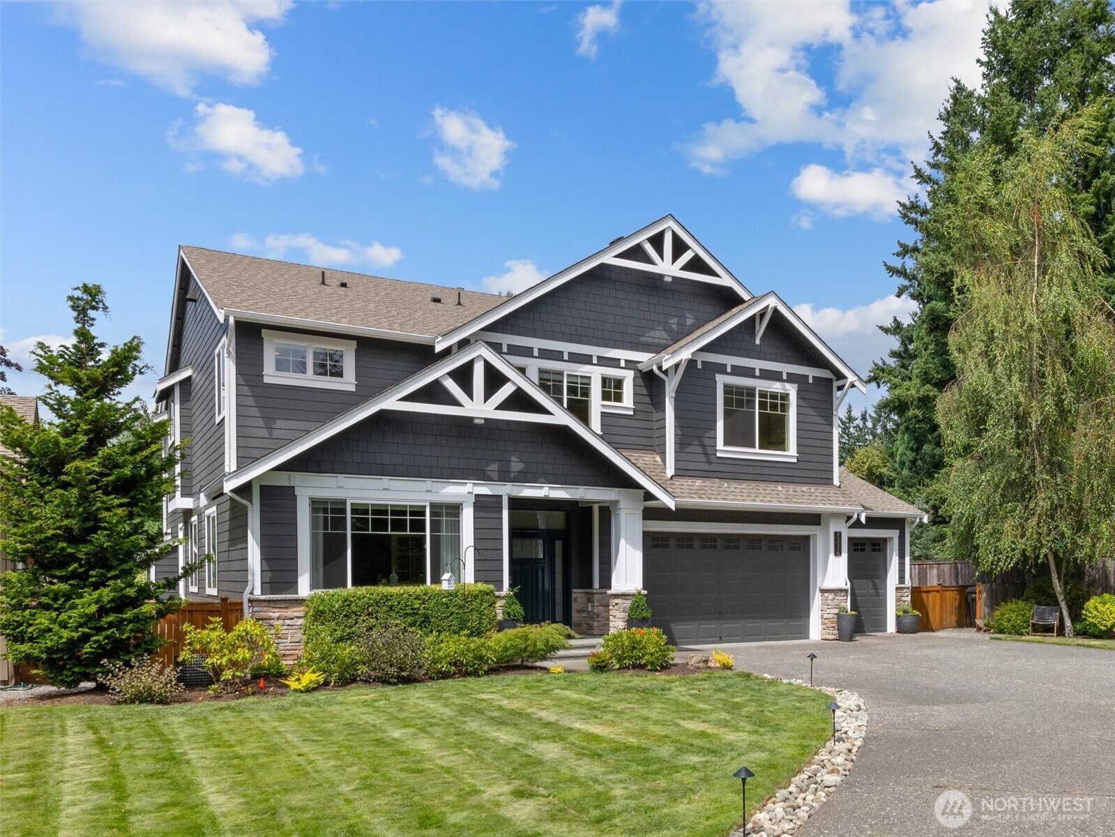 Property Photo: 8226 NE 117th Street WA 98034