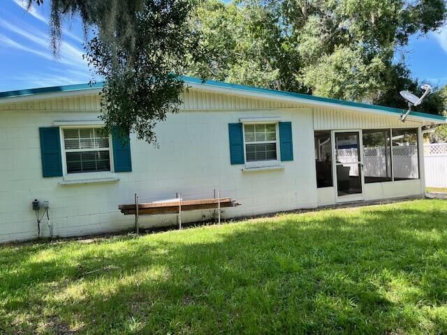 Property Photo:  611 Brack Road  FL 34982 