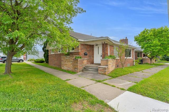 Property Photo:  7300 Allen Road  MI 48101 