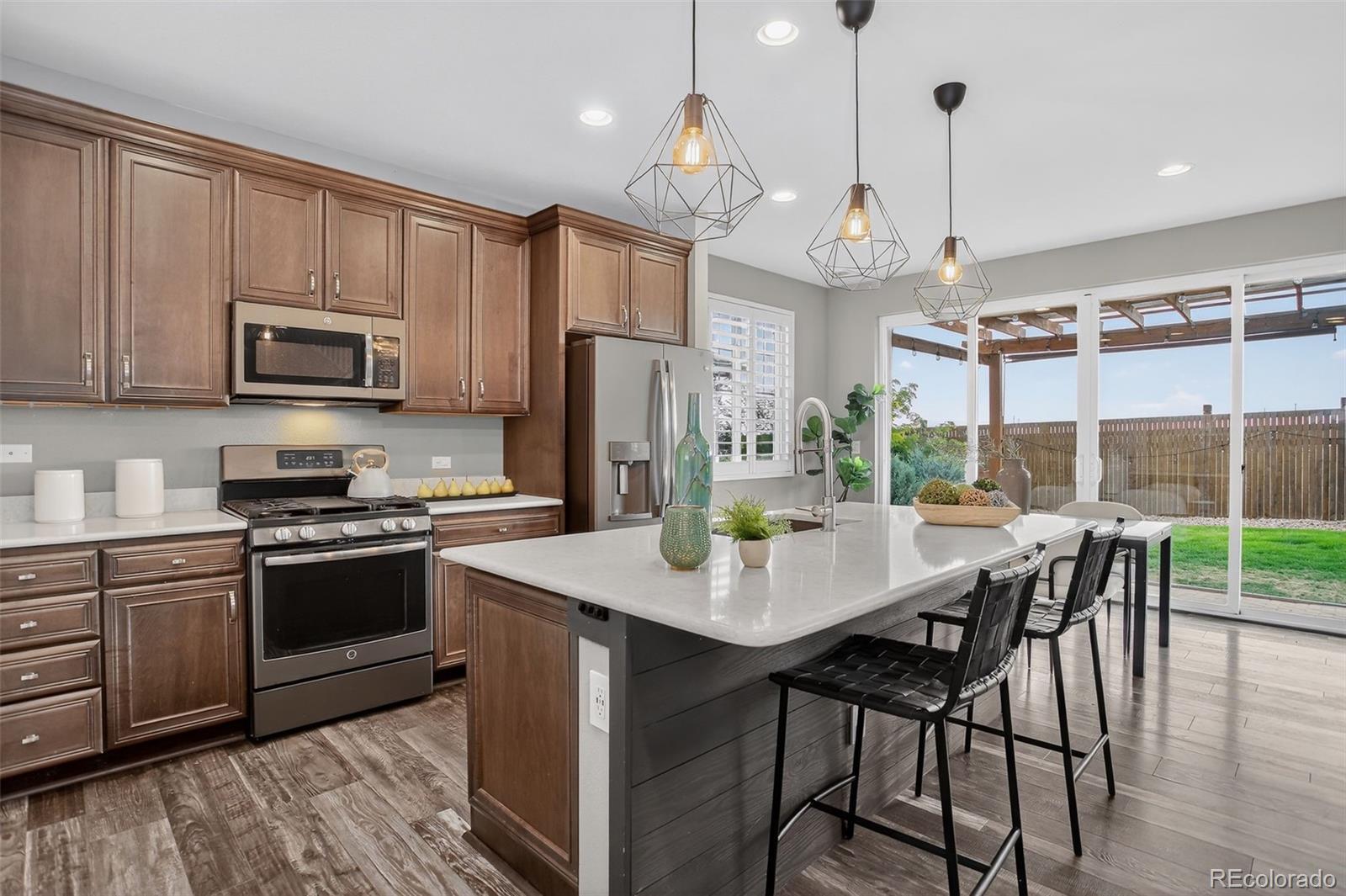 Property Photo: 5010 S Wenatchee Circle CO 80015