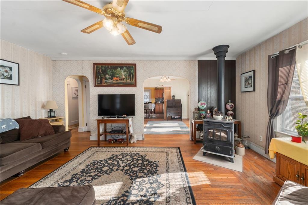 Property Photo:  133 New London Avenue  RI 02886 