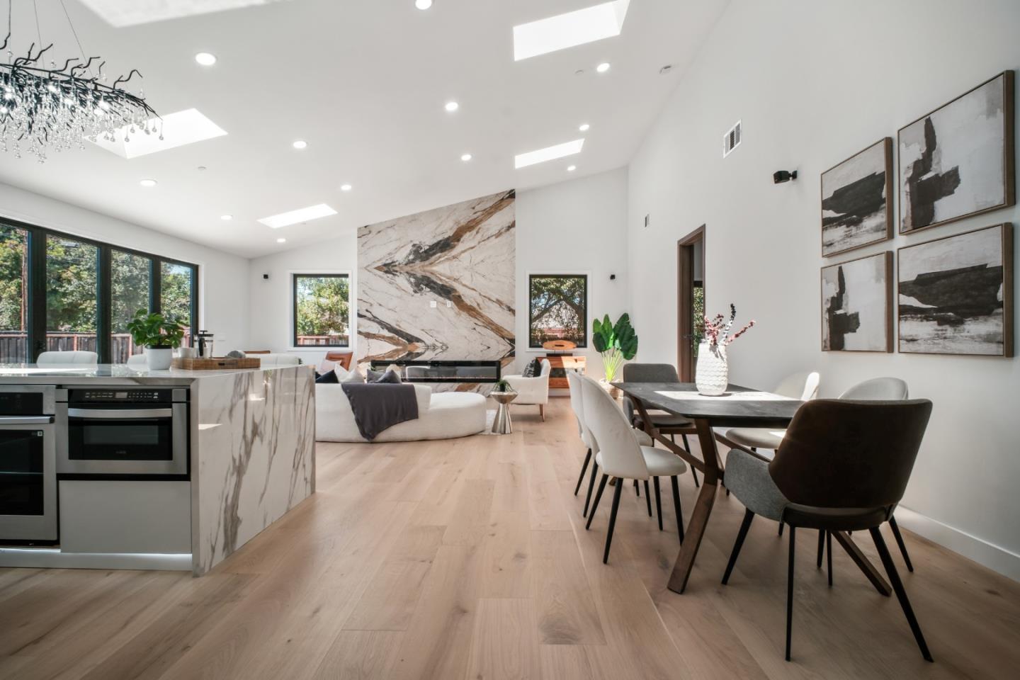 Property Photo:  239 Eureka Court  CA 94085 
