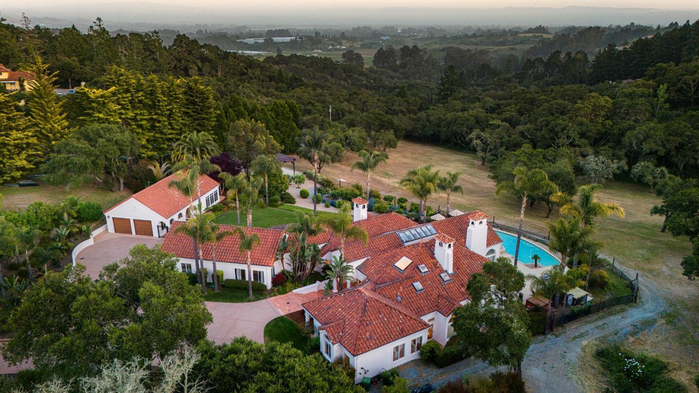 Property Photo:  235 Vista Del Pajaro Road  CA 95076 