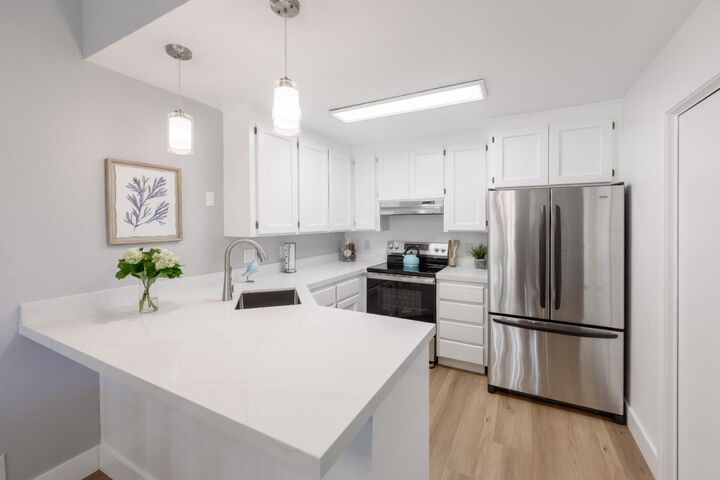 Property Photo:  42 Arabian Way  CA 95066 