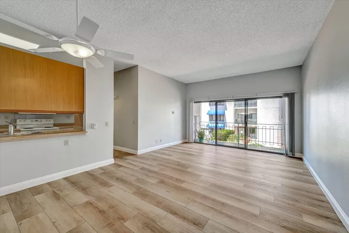 Property Photo: 8324 Regents Rd 2P CA 92122