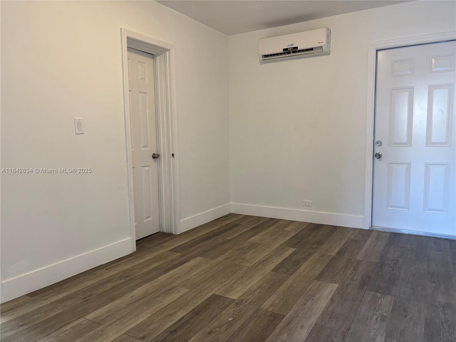 Property Photo:  214 NW 46th Ave 214  FL 33126 