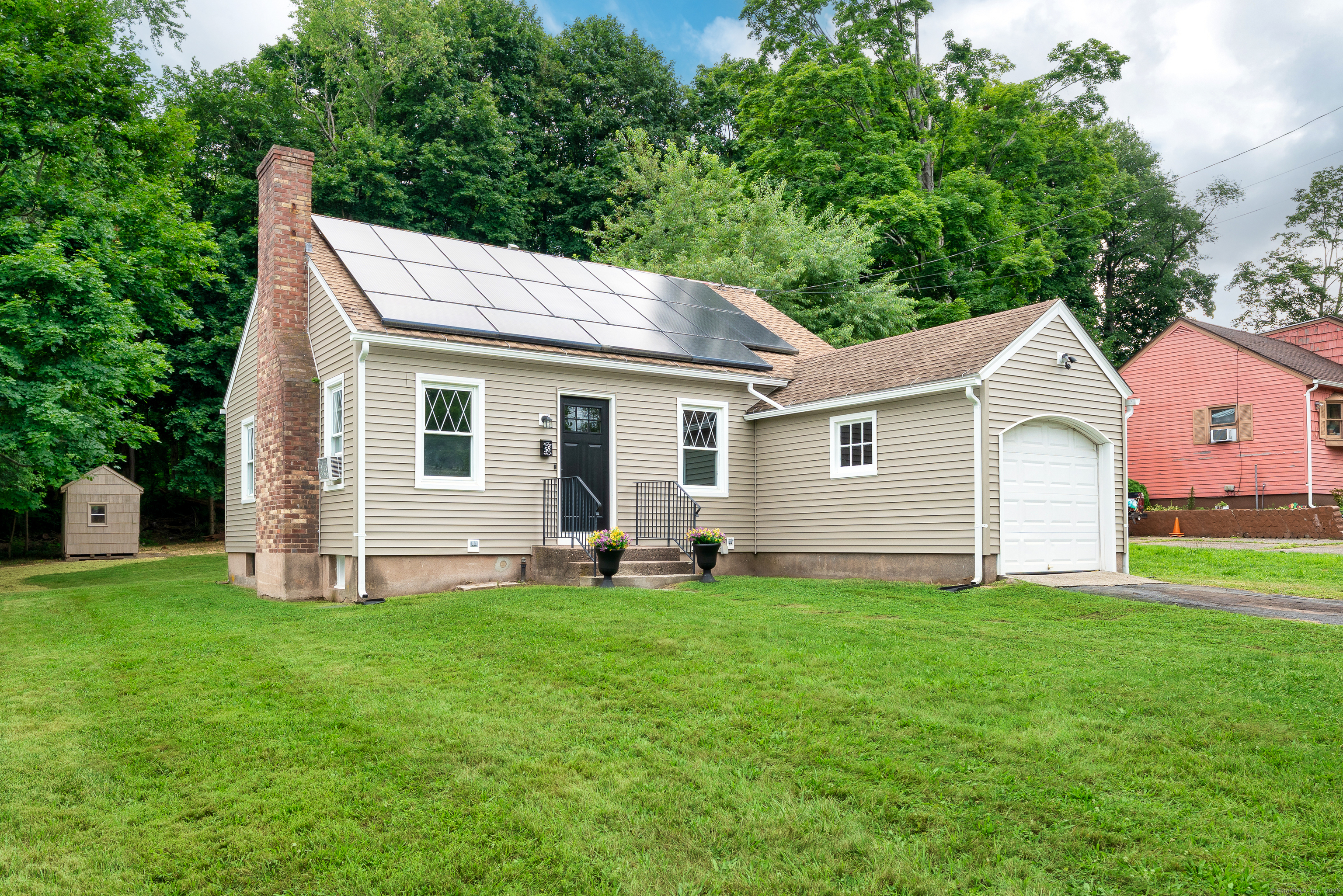Property Photo: 58 Frissell Terrace CT 06457