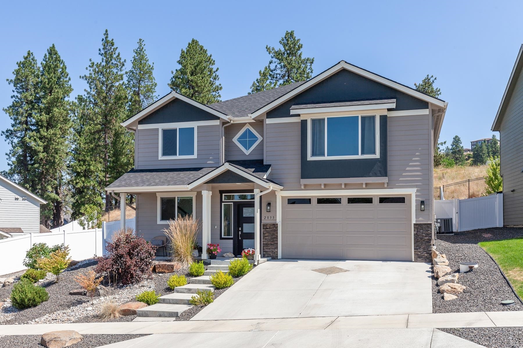 Property Photo:  2833 S Sonora Dr  WA 99037 