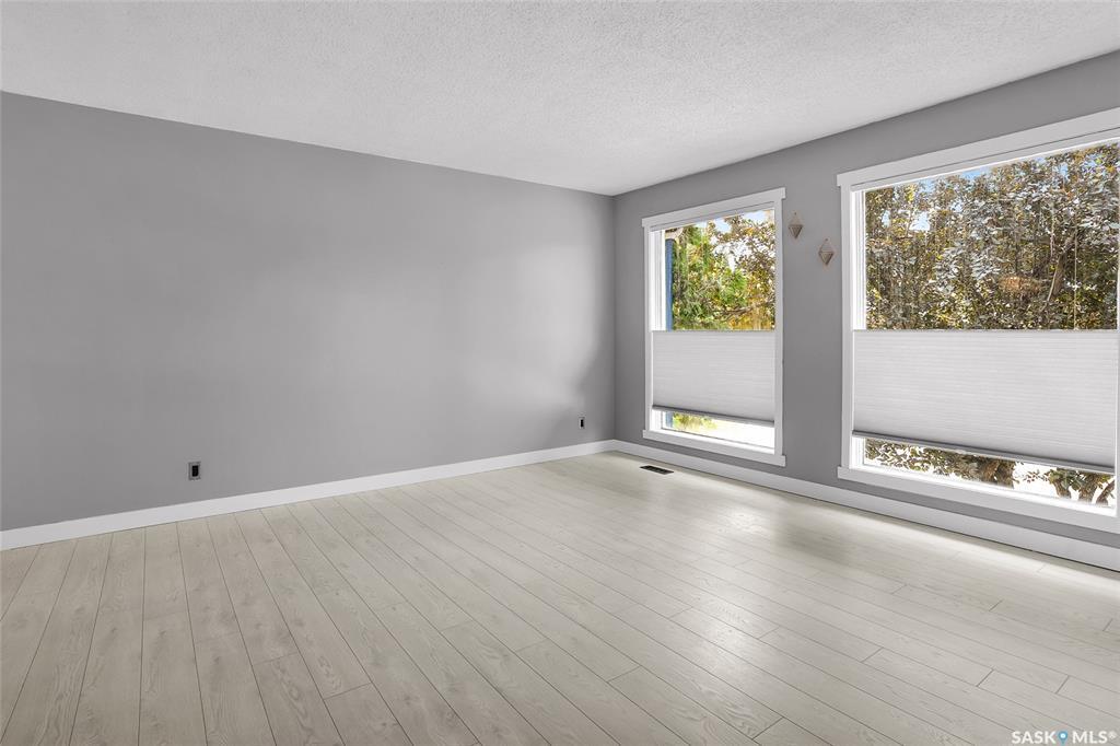 Property Photo:  414 La Loche Place  SK S7K 5E9 
