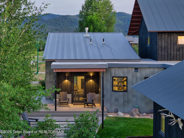 Property Photo: 330 Mountainside Boulevard ID 83455