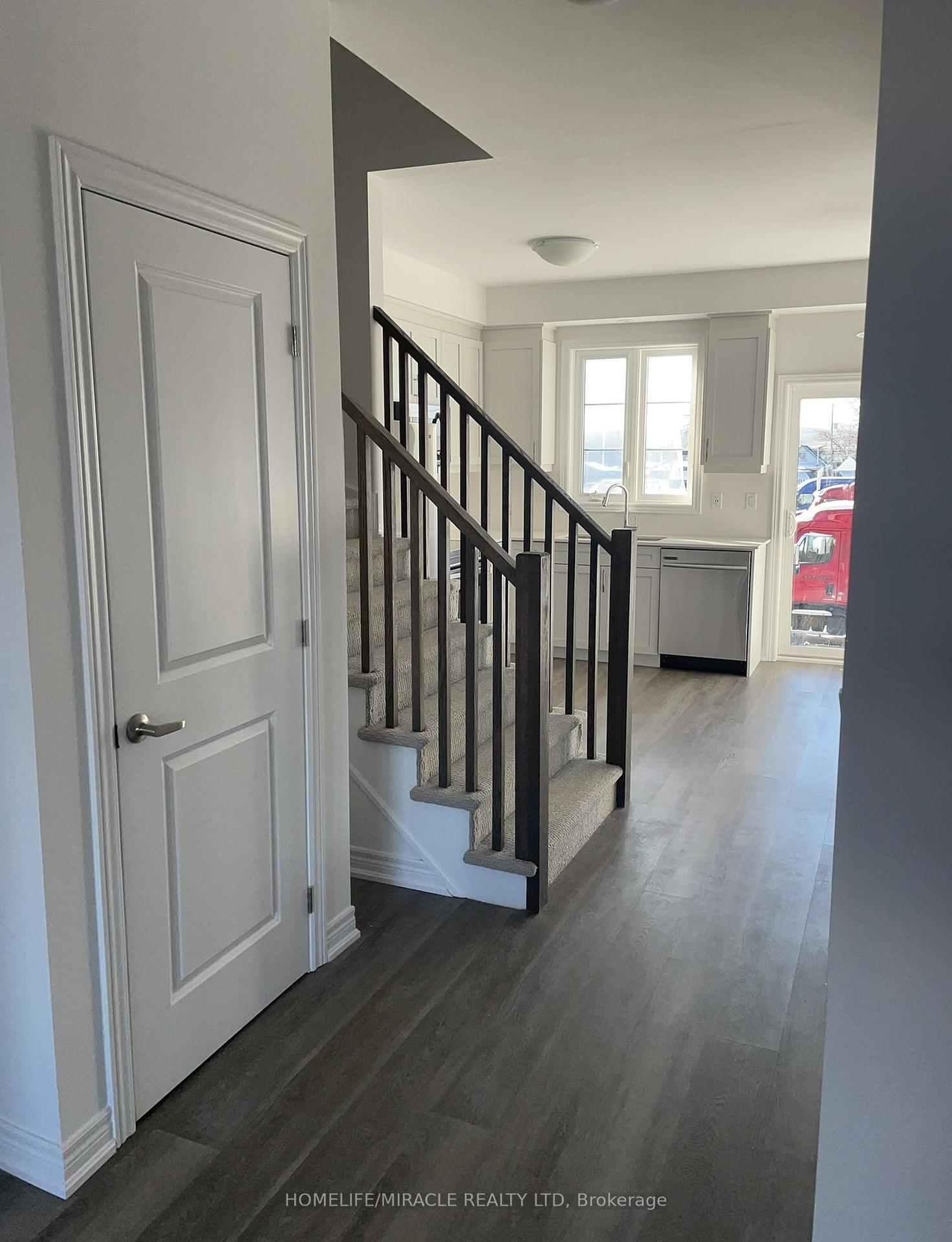 Property Photo: 575 Woodward Avenue 102 ON L8H 0B3