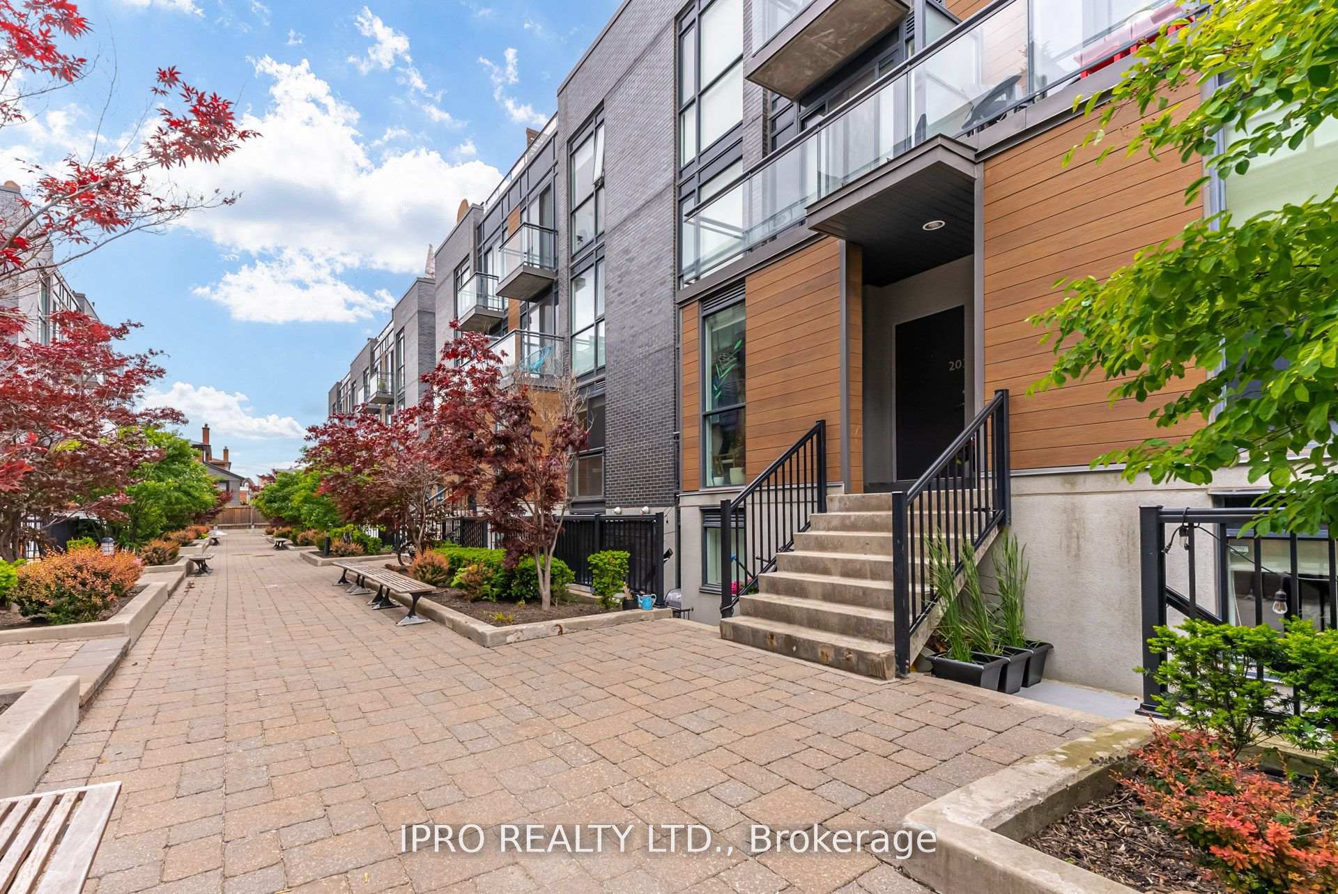 Property Photo:  15 Sousa Mendes Street 103  ON M6P 0A9 