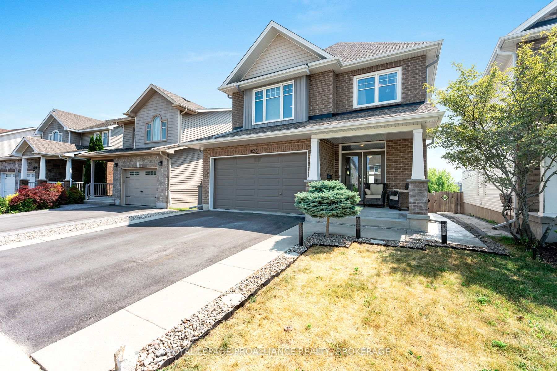 Property Photo: 1036 Woodhaven Drive ON K7P 0H7