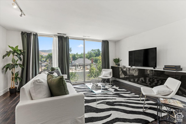 777 E South Temple S 4C  Salt Lake City UT 84102 photo