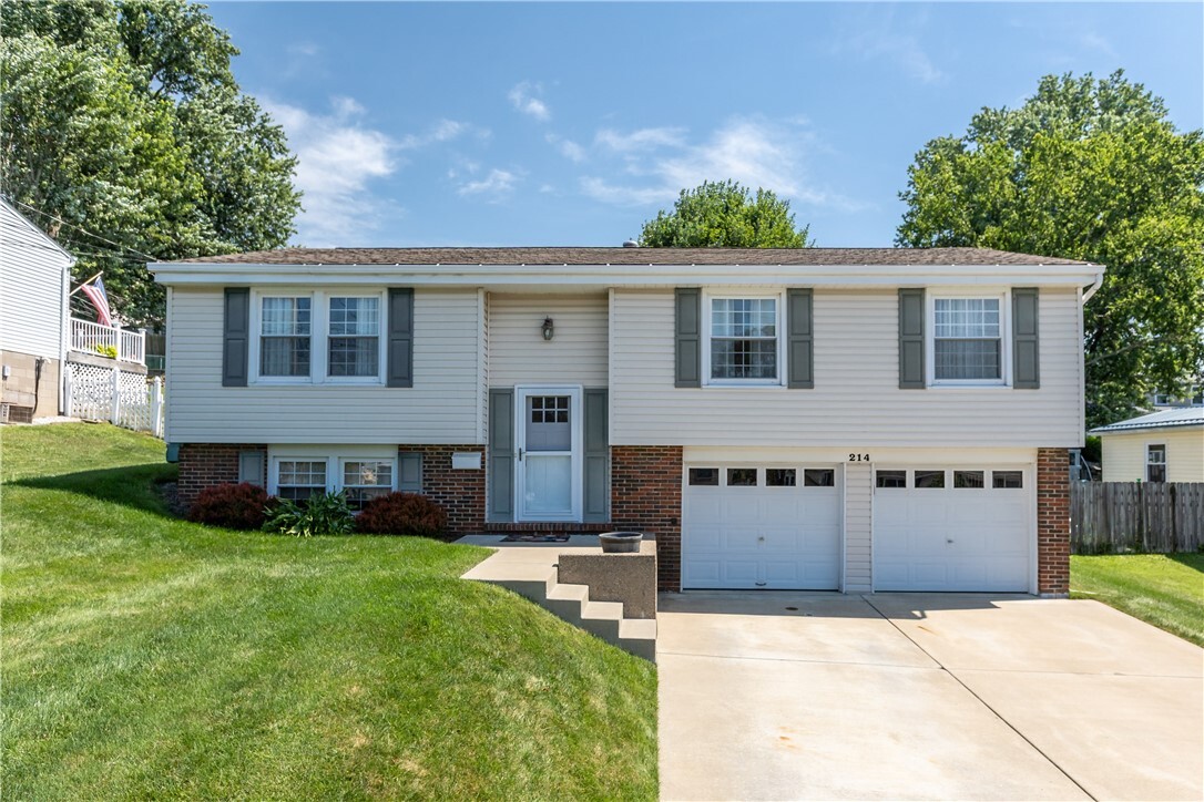 Property Photo:  214 Winslow Drive  PA 15071 