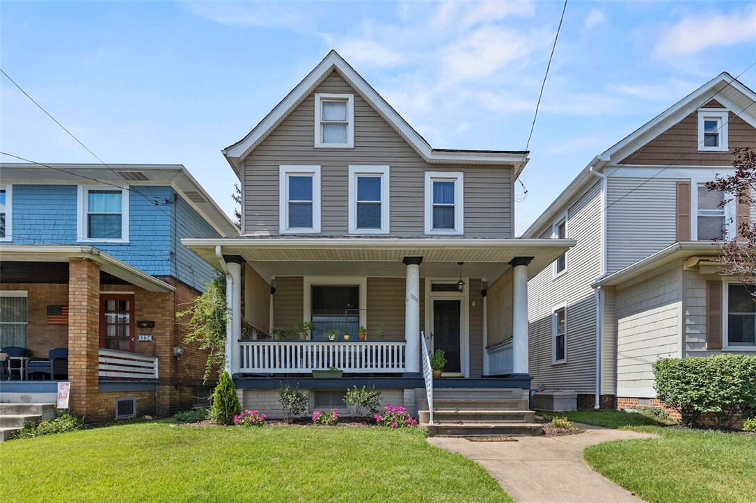 Property Photo:  1326 Corporation St  PA 15009 
